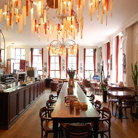 De Plataan Centrum Szálloda