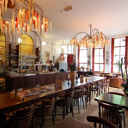 De Plataan Centrum Szálloda 3*