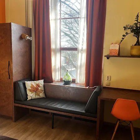 De Plataan Centrum Hotel Delft