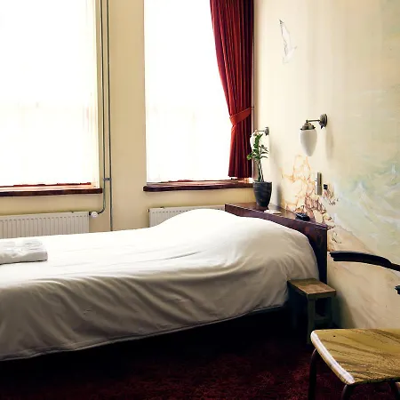 De Plataan Centrum 3* Delft