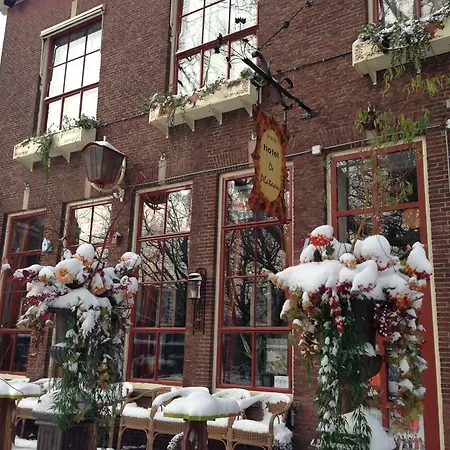Hotel De Plataan Centrum 3*