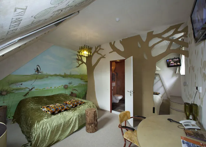 代尔夫特中心德派坦酒店