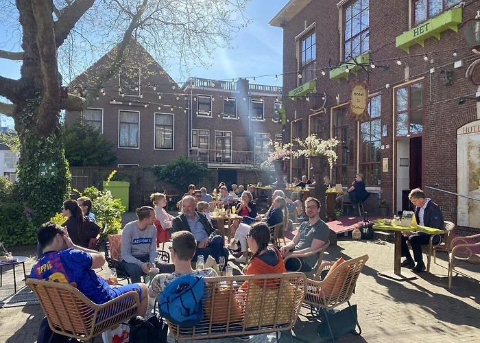 Hotel De Plataan Centrum 3*