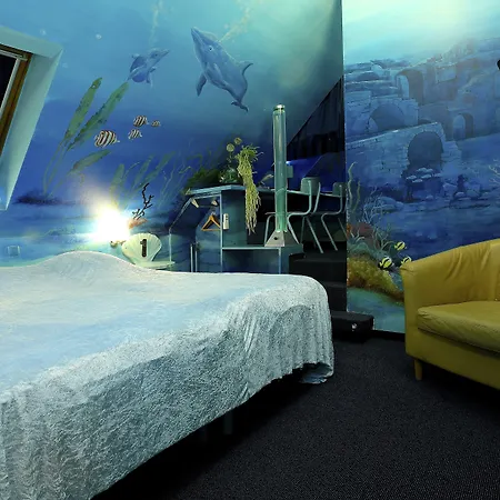 デ プラターン セントラム 3*