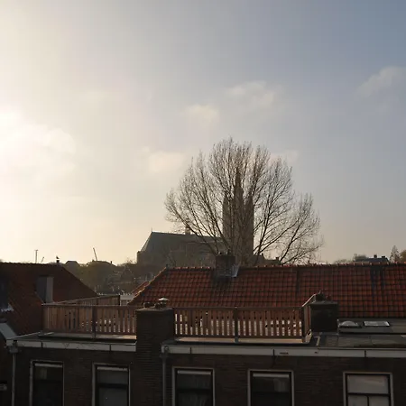 Otel De Plataan Centrum Delft