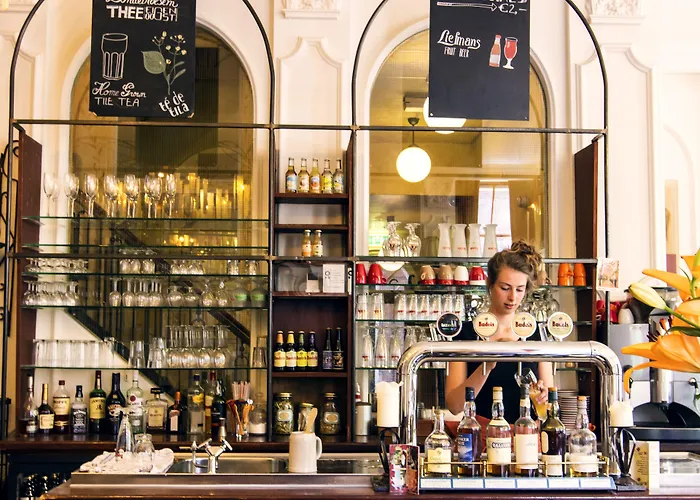 Otel De Plataan Centrum Delft