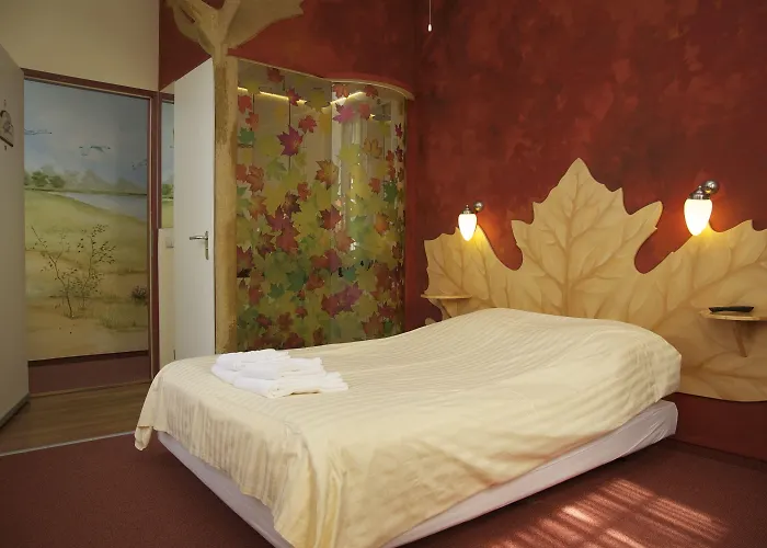 Otel De Plataan Centrum Delft