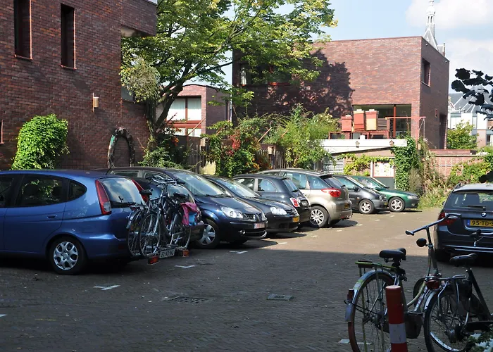 Otel De Plataan Centrum